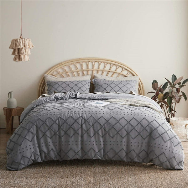 HKM-767123 Solid Color Cotton Quilt Cover Set - Modern Simplicity Three-Piece Bedding Ensemble