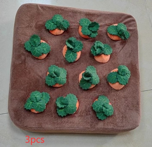HKM-7682877 Durable Carrot Plush Chew Toy for Dogs and Cats with Interactive Snuffle Mat Design