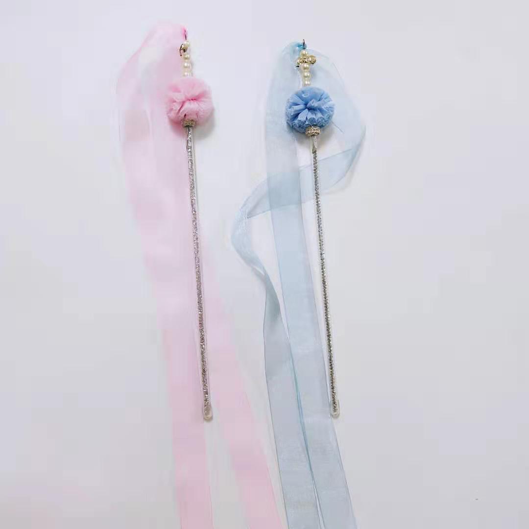 HKM-7690813 Elegant Purple and Peach Flannel Cat Wand T oy with 100cm Yarn Belt