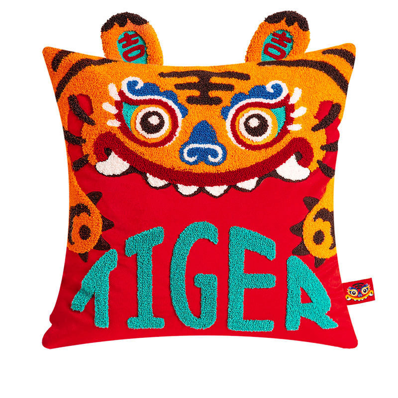 HKM-769811 Living Room Sofa Set with Decorative Tiger Embroidery Cushions and Pillows