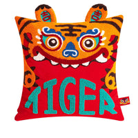 HKM-769811 Living Room Sofa Set with Decorative Tiger Embroidery Cushions and Pillows