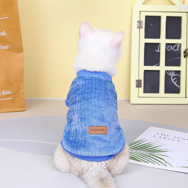 HKM-7700797 Cozy Polyester Pet Sweater for Dogs and Cats - Comfortable Leisure Style
