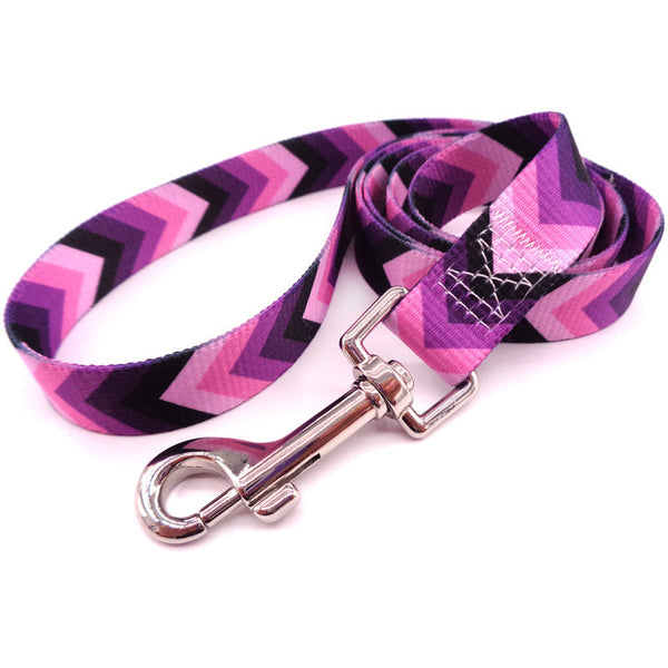 HKM-7705277 Color Stripe Digital Gradient PET Traction Strap in Purple Arrow Design - Available in S, M, L Sizes