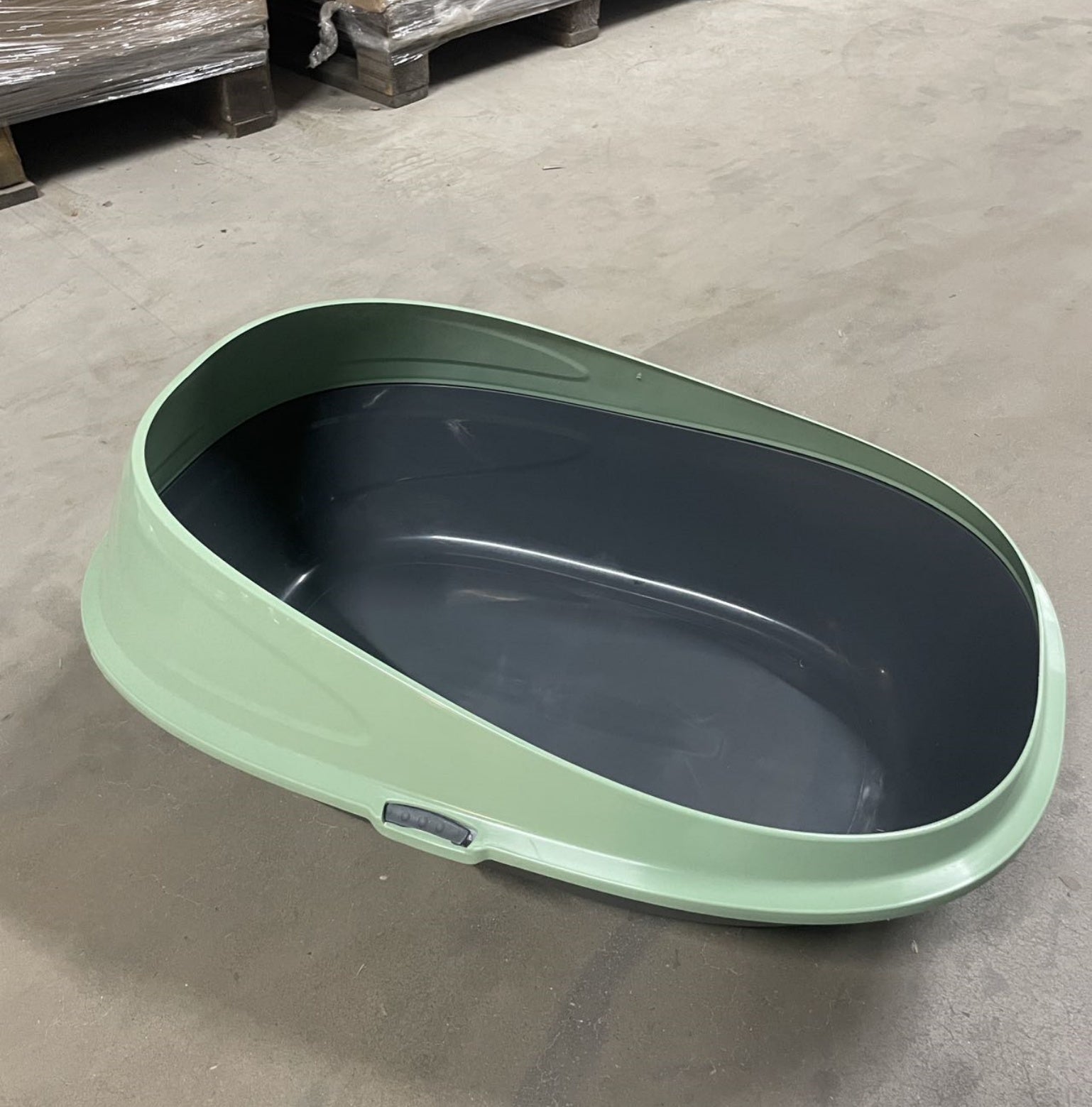HKM-7706941 Efficient Cat Toilet for Easy Cleanup and Odor Control