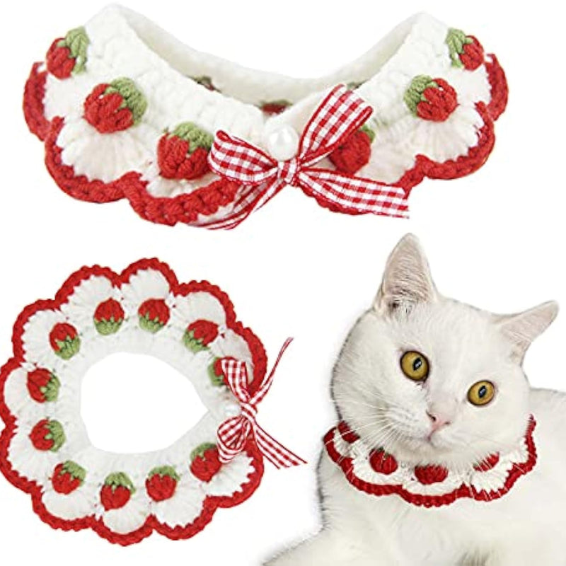 HKM-7729981 Strawberry Pattern Cat Collar with Breakaway Buckle and Bow Tie for Kittens and Small Dogs