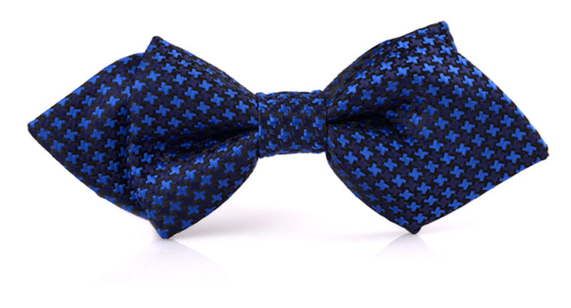 HKM-7730749 Elegant Adjustable Dog and Cat Bow Tie in Classic British Design - 12x5cm, Fits 25-48cm Neck