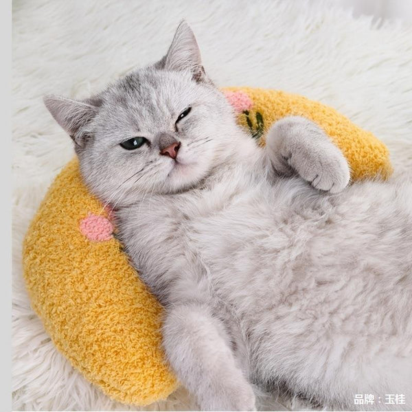 HKM-7735101 U-Shaped Cat Pillow with Catnip, Plush Sleep Aid and Cervical Support Toy in Various Colors