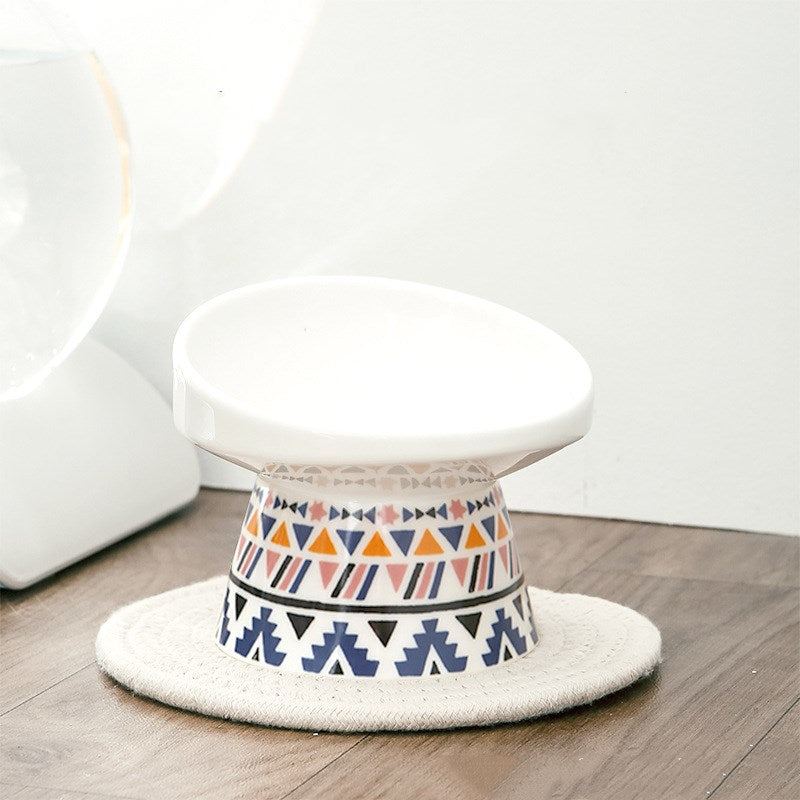 HKM-7749949 Ceramic Cat Bowl in Pink or Blue ¨C Elegant Pet Food Dish and Decorative Ornament