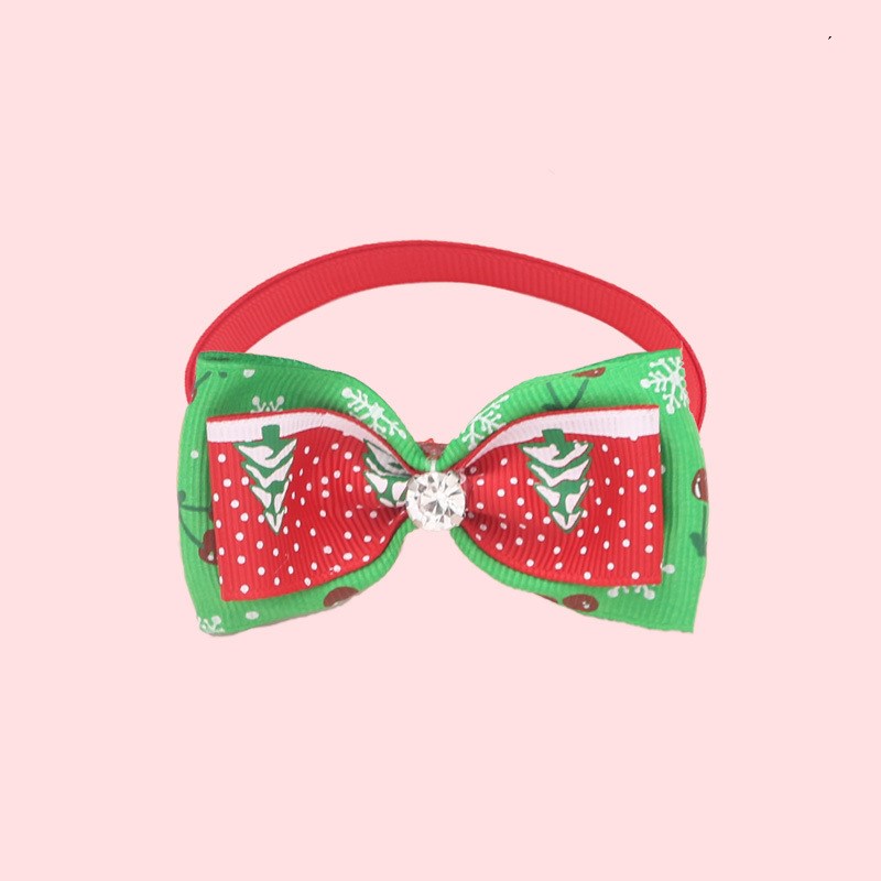 HKM-7784509 Christmas Adjustable Pet Collar with Bow Tie for Dogs and Cats - Festive Holiday Neck Strap