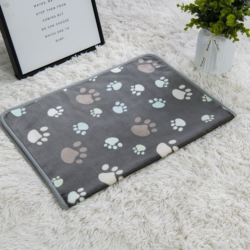 HKM-7828669 Cozy Flannel Pet Blanket for Dogs and Cats in Various Colors and Sizes