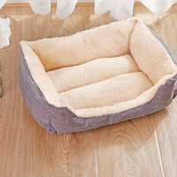 HKM-7830845 Four Seasons Universal Pet Kennel Mat in Soft Fleece for Comfort and Warmth