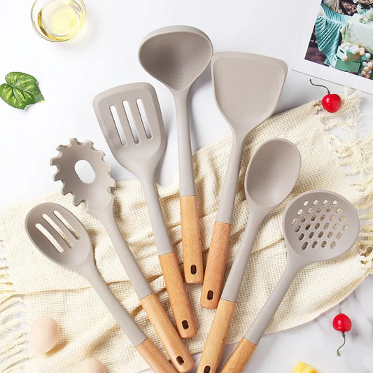 HKM-784787 7-Piece Silicone Kitchen Utensil Set with Wooden Handles