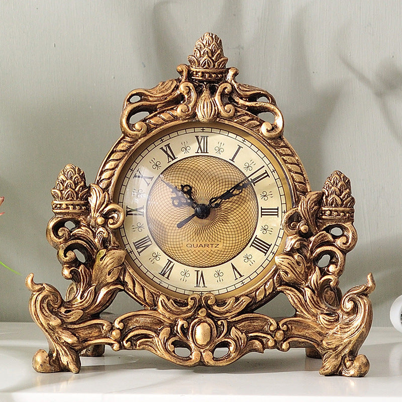 HKM-785747 Retro Resin Desk Clock for Creative Living Room Decor