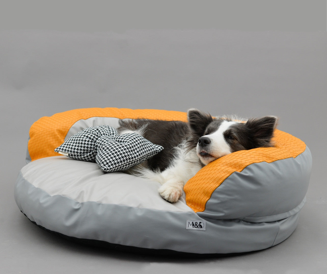 HKM-7863613 Removable and Washable Dog and Cat Kennel with Embroidered Characters in Various Stylish Colors