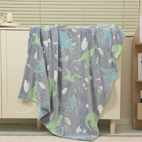 HKM-7866173 Cozy Flannel Glow-in-the-Dark Blanket for Comfortable Naps in Fun Designs