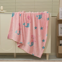 HKM-7866173 Cozy Flannel Glow-in-the-Dark Blanket for Comfortable Naps in Fun Designs