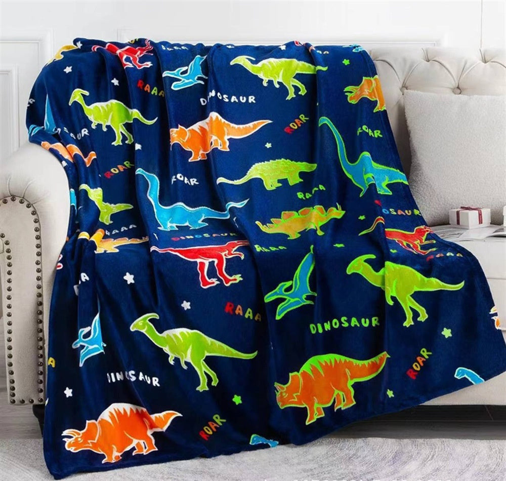 HKM-7866173 Cozy Flannel Glow-in-the-Dark Blanket for Comfortable Naps in Fun Designs