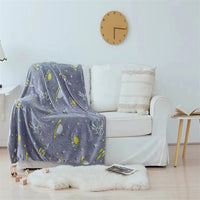 HKM-7866173 Cozy Flannel Glow-in-the-Dark Blanket for Comfortable Naps in Fun Designs