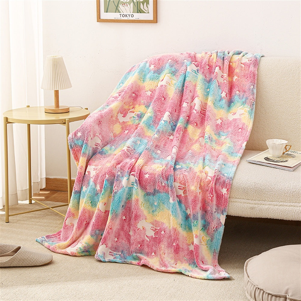 HKM-7866173 Cozy Flannel Glow-in-the-Dark Blanket for Comfortable Naps in Fun Designs