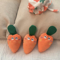 HKM-7908669 Plush Carrot Sound Toy for Dogs - Cute and Soft 8x5cm Orange Design