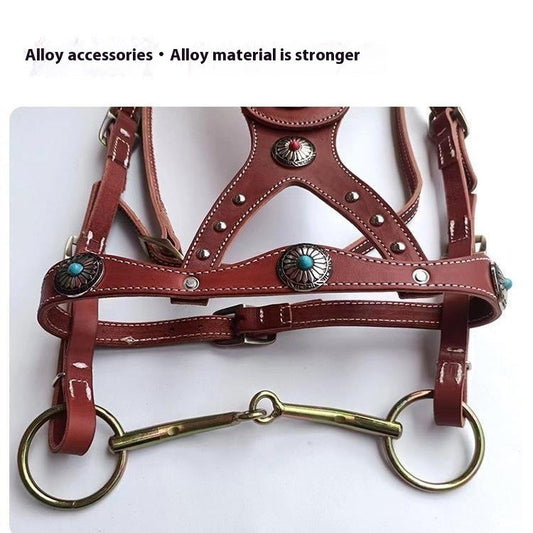 HKM-7915069 Elegant Pure Cowhide Horse Halter with Metal Buckle and Reins in Red and Black