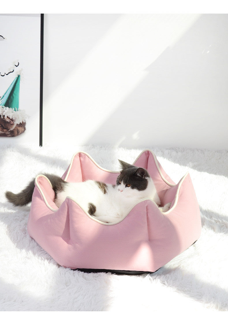 HKM-7917629 Warm Nest for Cats - Cozy Cloth Bed in Grey, Green, and Pink - Perfect for All Seasons