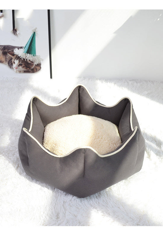 HKM-7917629 Warm Nest for Cats - Cozy Cloth Bed in Grey, Green, and Pink - Perfect for All Seasons