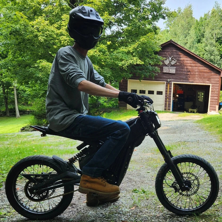 HKM-791763 Powerful 60V 6500W Mid-Drive Electric Dirt Bike with Dual Suspension and Off-Road Fat Tires