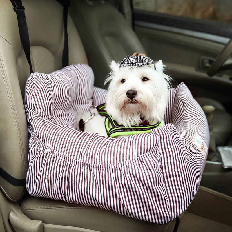 HKM-7937085 Pet Safety Car Nest, Multi-Color Oxford Cloth Car Kennel with Safety Buckle for Front and Back Rows, 55x50x30CM