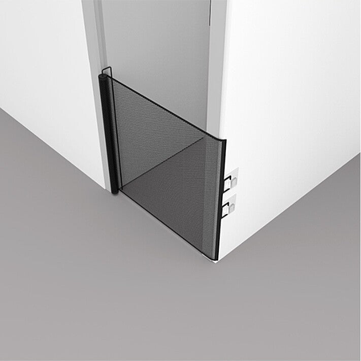 HKM-7942077 Retractable Dog and Baby Safety Gate for Stairs and Doorways, Adjustable 130CM x 78CM, Indoor/Outdoor Use