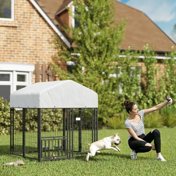 HKM-7955773 Outdoor Dog Kennel with Rotating Adjustable Feeding Station and UV-Resistant Roof