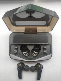 HKM-798739 Wireless Gaming Earbuds with LED Display and Bluetooth 5.1 Technology