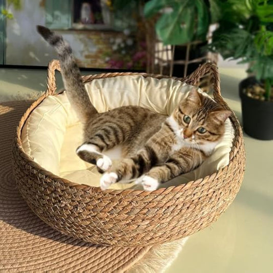 HKM-7992125 Natural Woven Cat Bed with Soft Cushion – Handmade Braided Cattail Leaf Pet House, Eco-Friendly Straw Nest