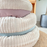 HKM-7994685 Cozy Plush Thickened Round Pet Bed for Cats and Dogs - Soft Velvet Cushion