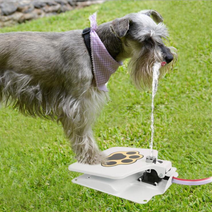 HKM-7996477 Automatic Outdoor Drinking Fountain for Dogs and Cats - Iron Water Feeder with PVC Hose