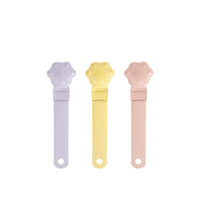 HKM-7996605 Cat Feeding Spoon Feeder - Durable ABS Material in Multiple Colors