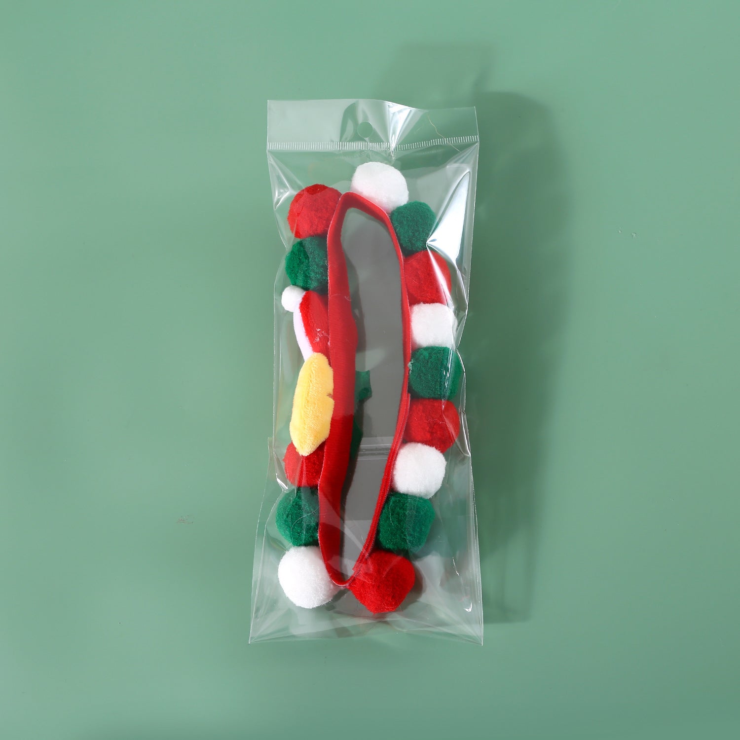 HKM-8004157 Christmas-Themed Plush Pet Ball Collar in Various Sizes