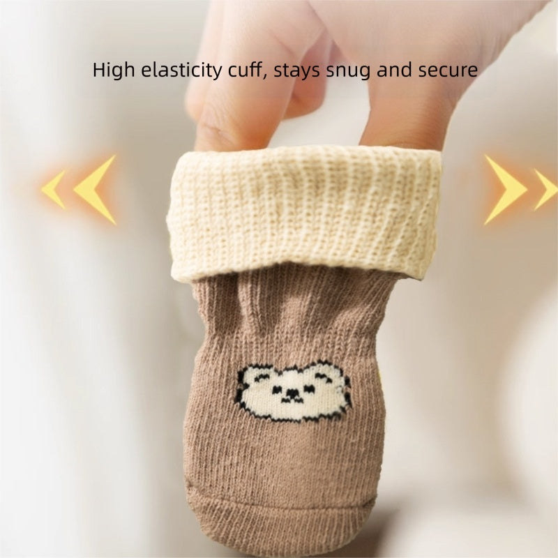 HKM-8035773 Non-Slip Pet Socks for Dogs, Cute Patterns, Comfortable Fit, Four Pairs of Durable Dog Shoes