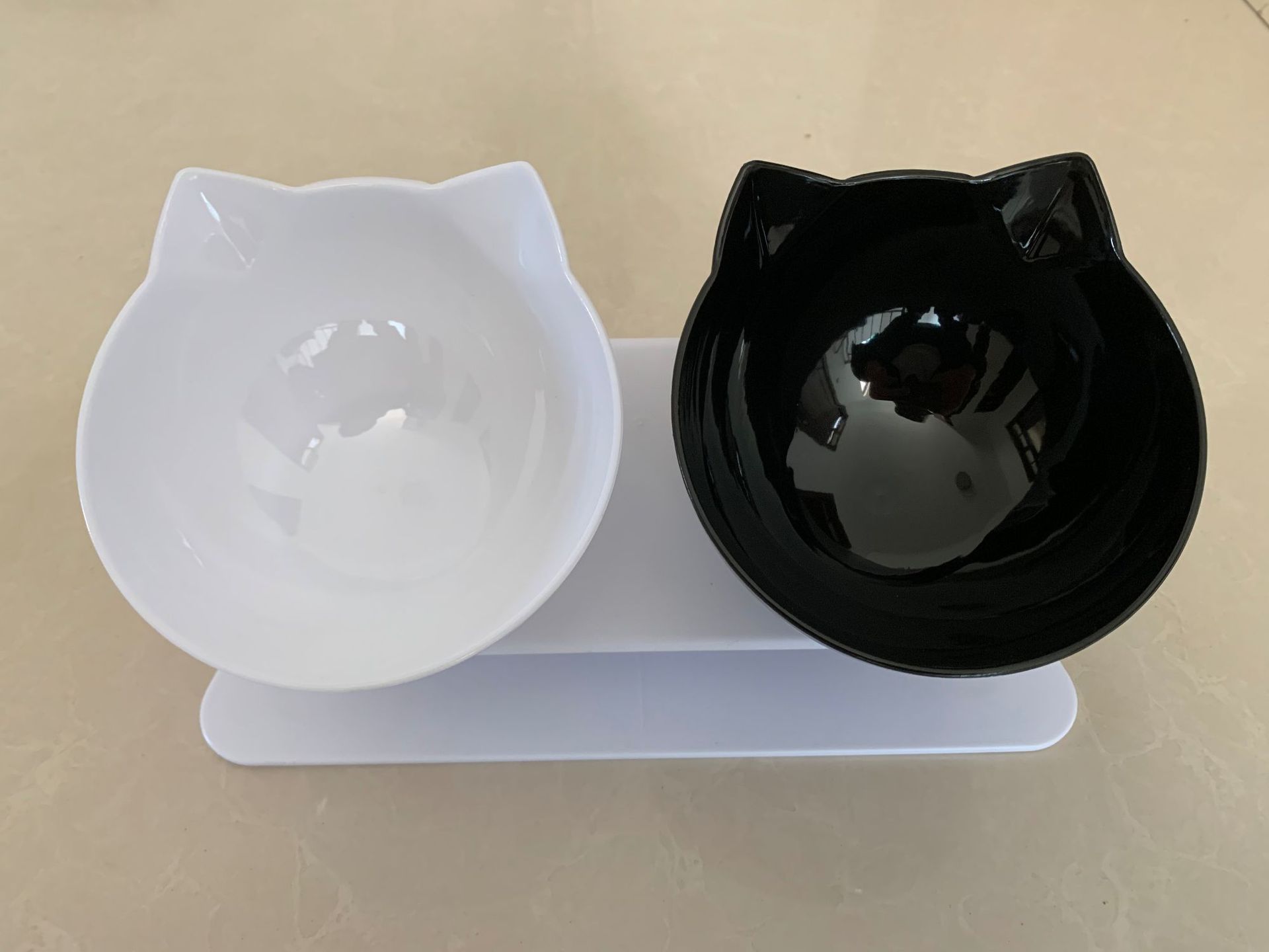 HKM-8044861 15¡ã Adjustable Cat Bowl ¨C Single & Double Options with Durable Plastic Design