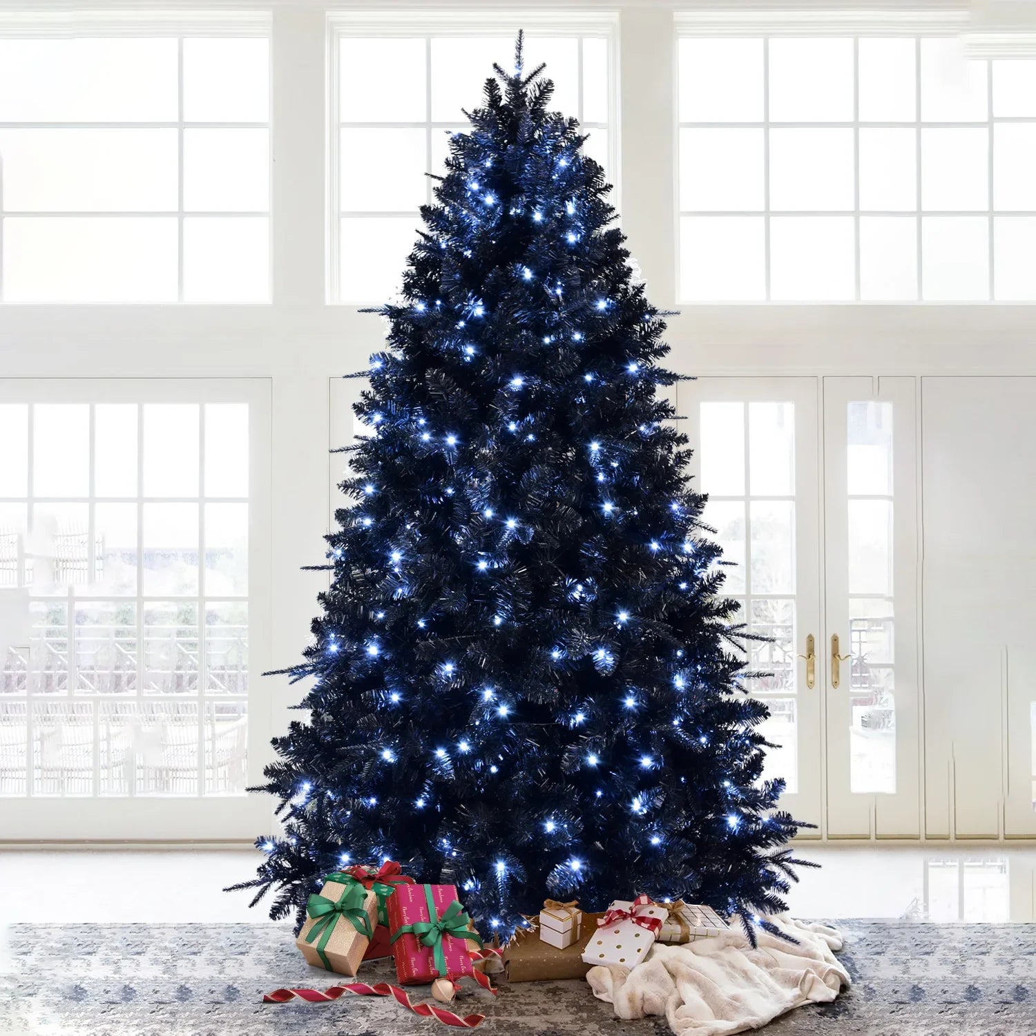 HKM-804947 7.5ft Blue Artificial Christmas Tree with LED Lamp for Indoor/Outdoor Use