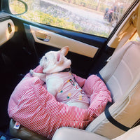 HKM-8106685 Red and Blue Striped Travel Car Seat Cushion for Small Dogs, Suitable for Most Cars and SUVs, 55x50x30cm