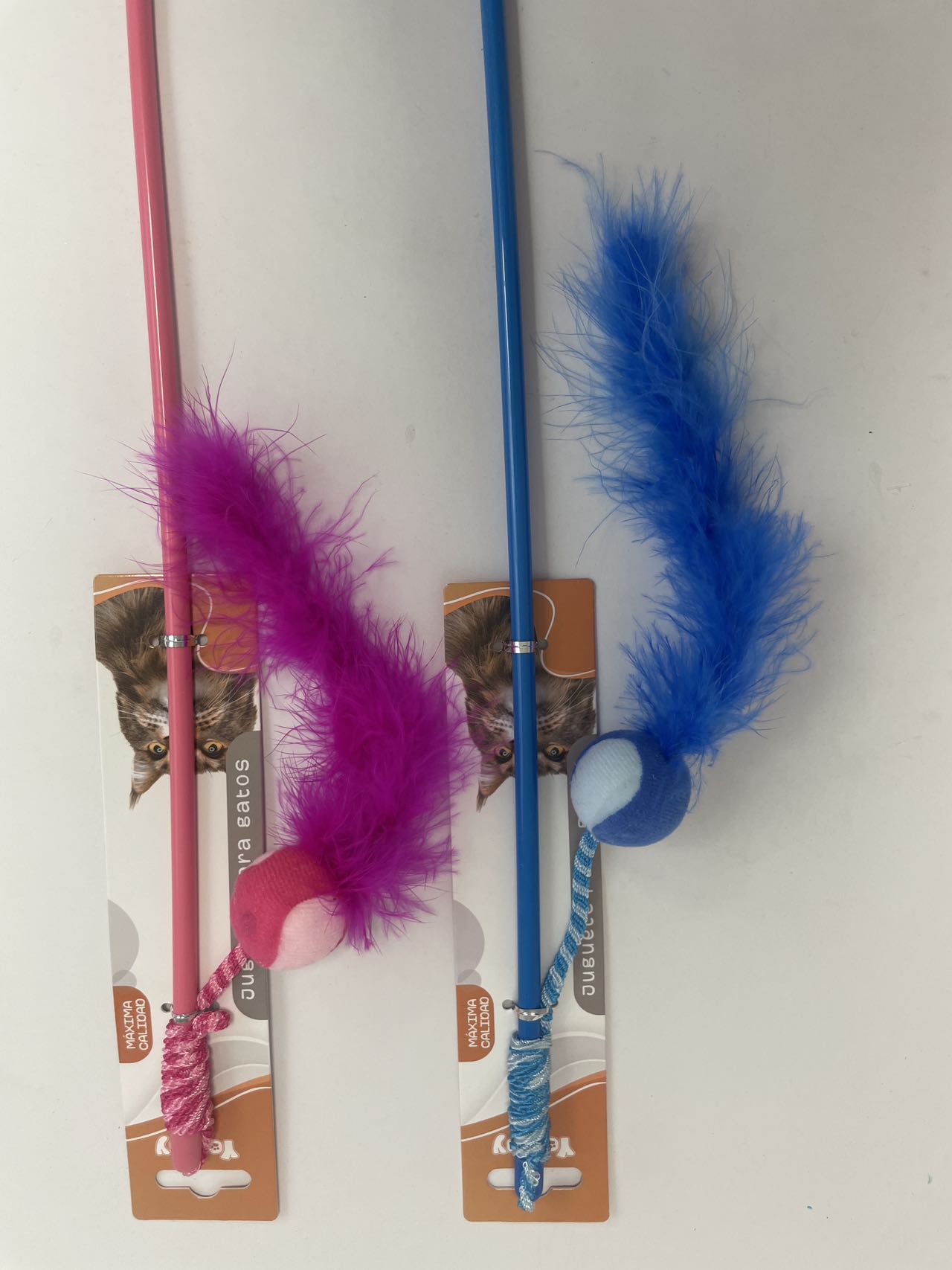 HKM-8111037 Feather Cat Teaser with Small Ball for Interactive Play