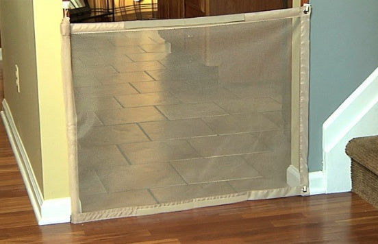 HKM-8123325 Portable Folding Pet Safety Barrier for Doorways and Stairs, Easy to Install Mesh Fence