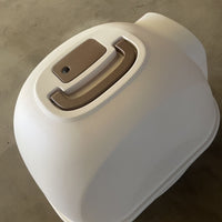 HKM-8132925 Enclosed Cat Litter Box with Easy Access and Odor Control