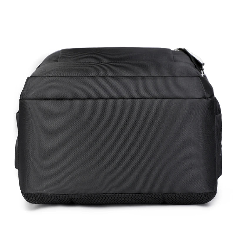 HKM-813459 Large Capacity Travel Laptop Backpack with Custom Logo for Outdoor Use