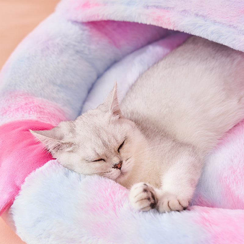 HKM-8158525 Cozy Plush Enclosed Cat Bed for Warm Winter Sleep - Simple Stylish Design, Unicorn Claw Features, Pink & Blue