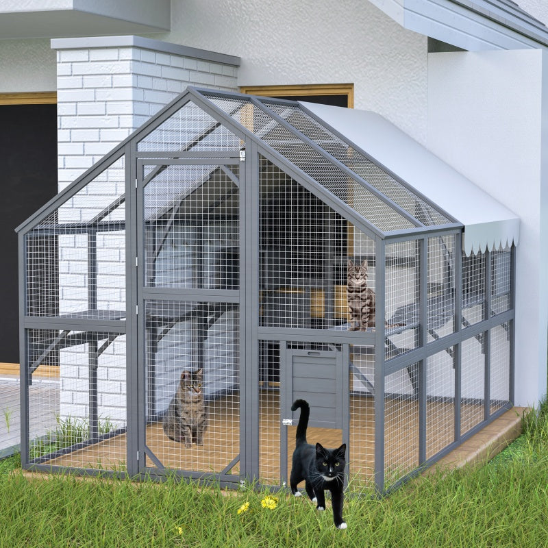 HKM-8217917 Extra Spacious Outdoor Cat Enclosure with Weather-Resistant Roof and Cat Climbing Features