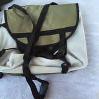 HKM-8256829 Breathable Pet Carrier Bag for Travel - Zipper Options Available in Beige and Green