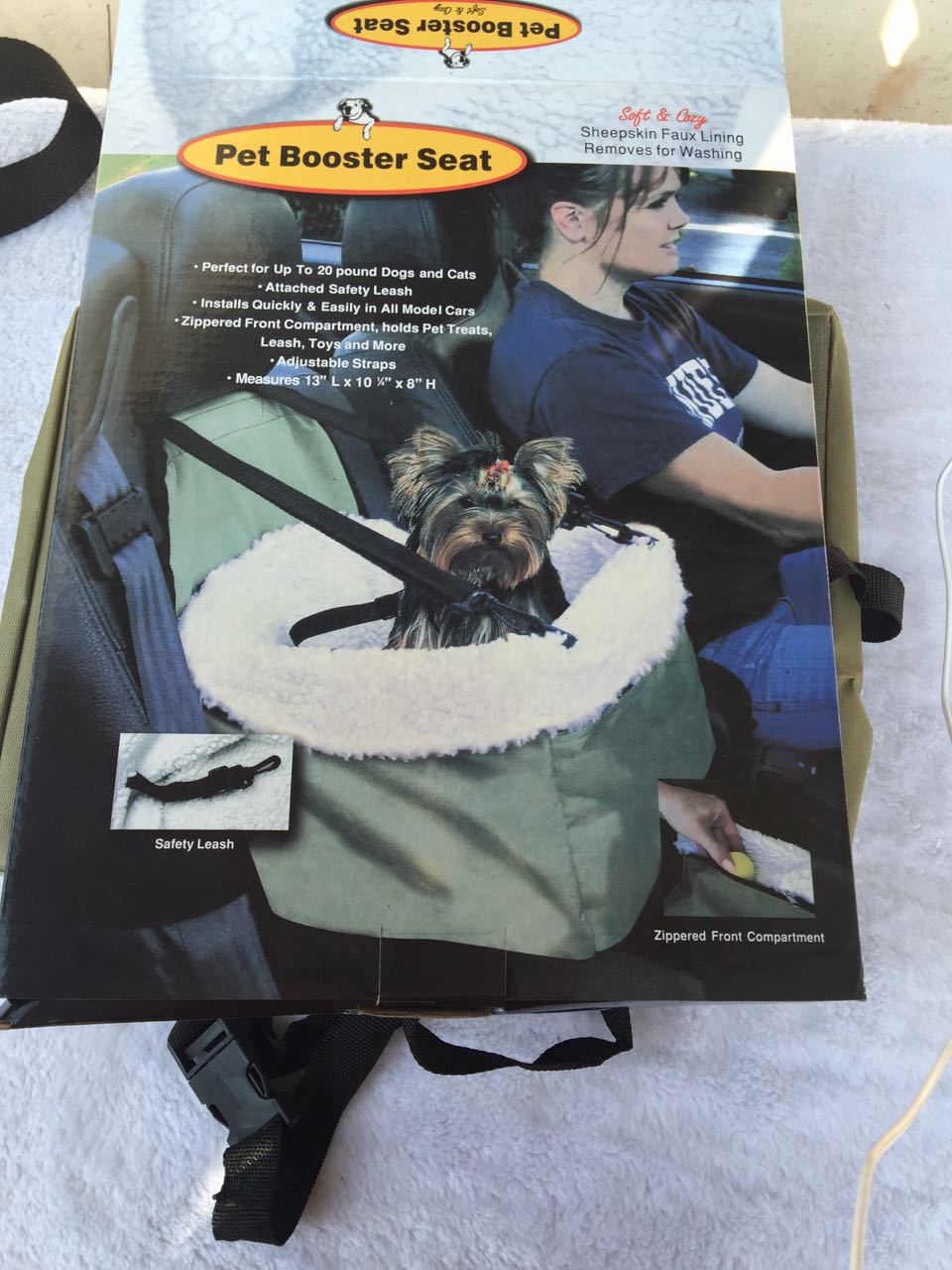 HKM-8256829 Breathable Pet Carrier Bag for Travel - Zipper Options Available in Beige and Green