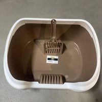 HKM-8263997 Semi-Enclosed Cat Litter Box for Enhanced Privacy and Reduced Odor Control